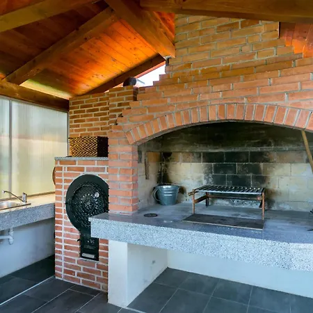 Radic - A2 First Floor - Mpolo *