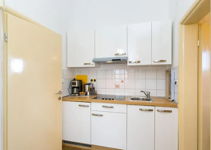 Radic - A2 First Floor - Mpolo